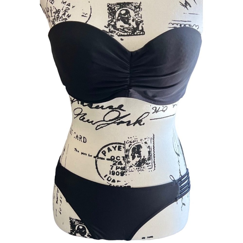 Xhilaration Black Bikini size Medium 630